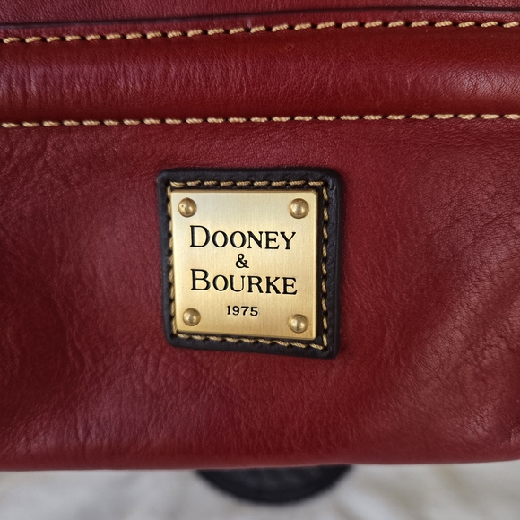 Dooney & Bourke RED BUCKLEY Bag - Picture 4 of 13